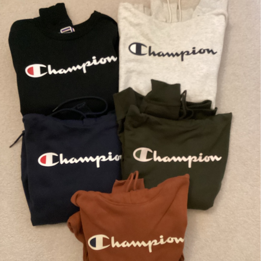 Men’s Champion Bundle 1 black crew neck, 4 hoodies navy, gray, khaki and tan
